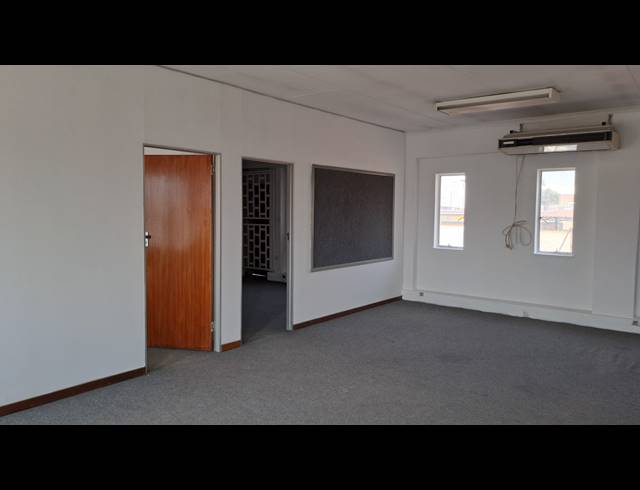 2,875M² INDUSTRIAL YARD FOR SALE IN JAN NIEMAND PARK